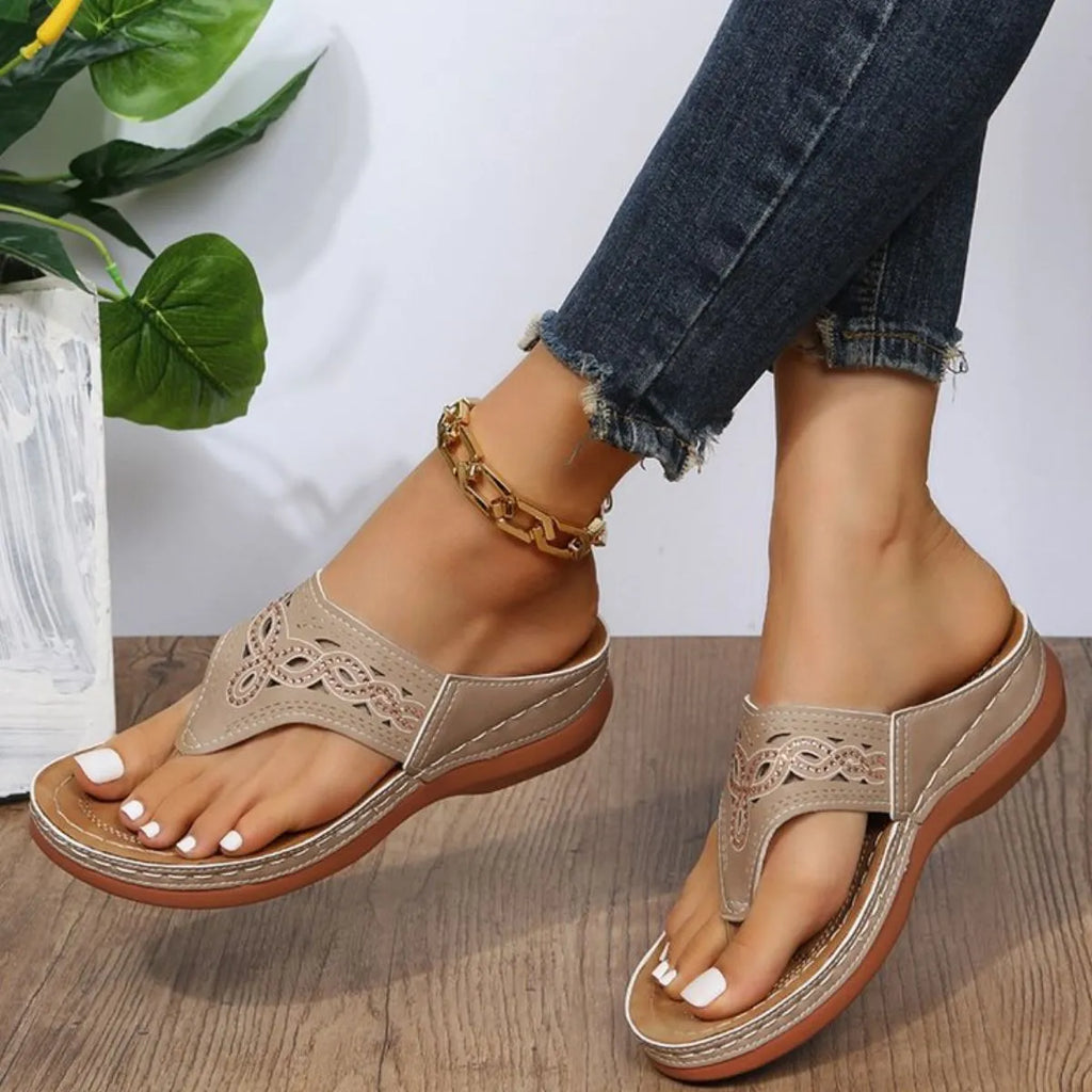 Women's Toe Post Platform Sandals – PU Leather Flat Thong Sandals