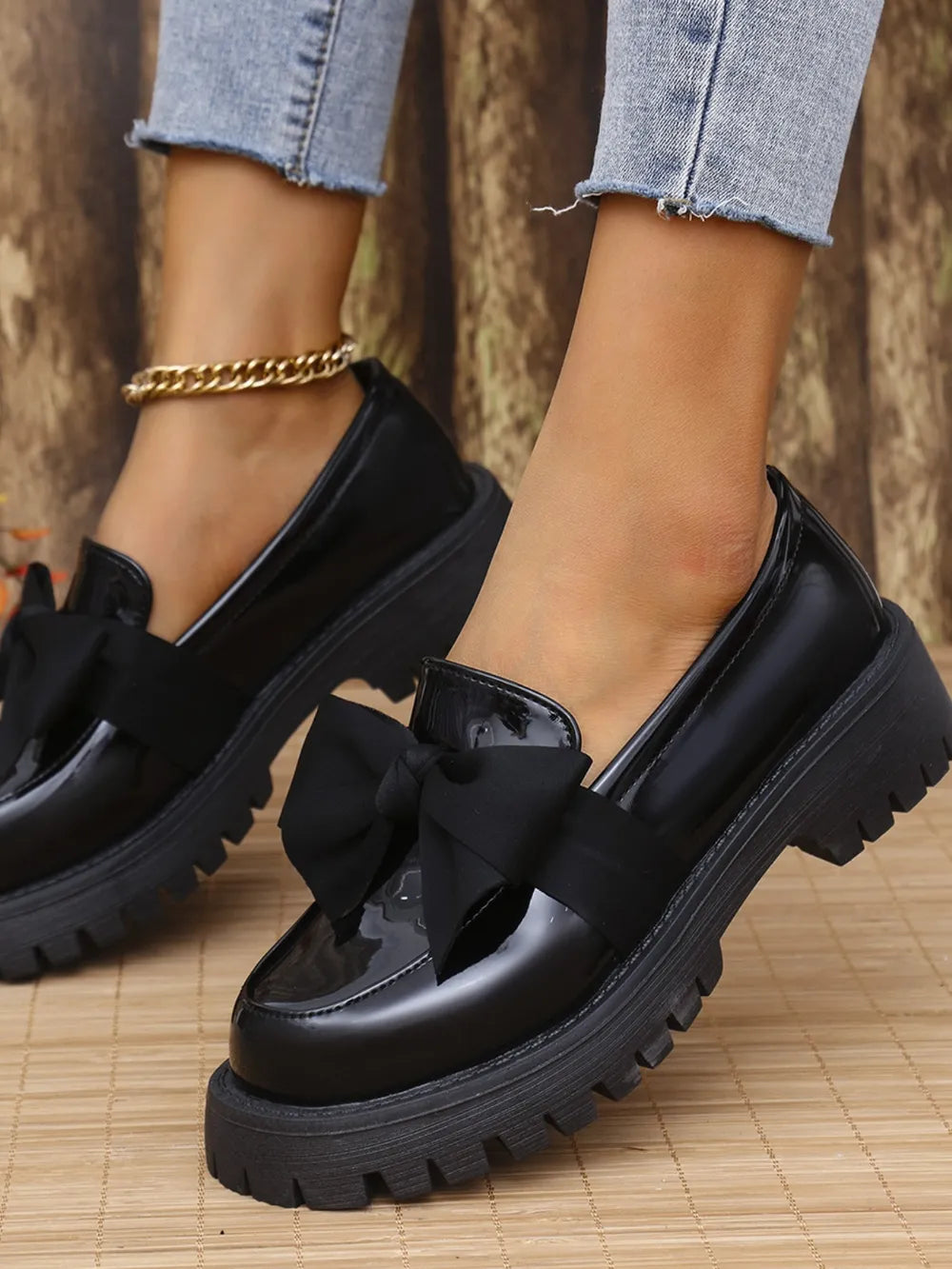 Women's Bow PU Leather Round Toe Loafers | Mid Heel Slip-On Shoes