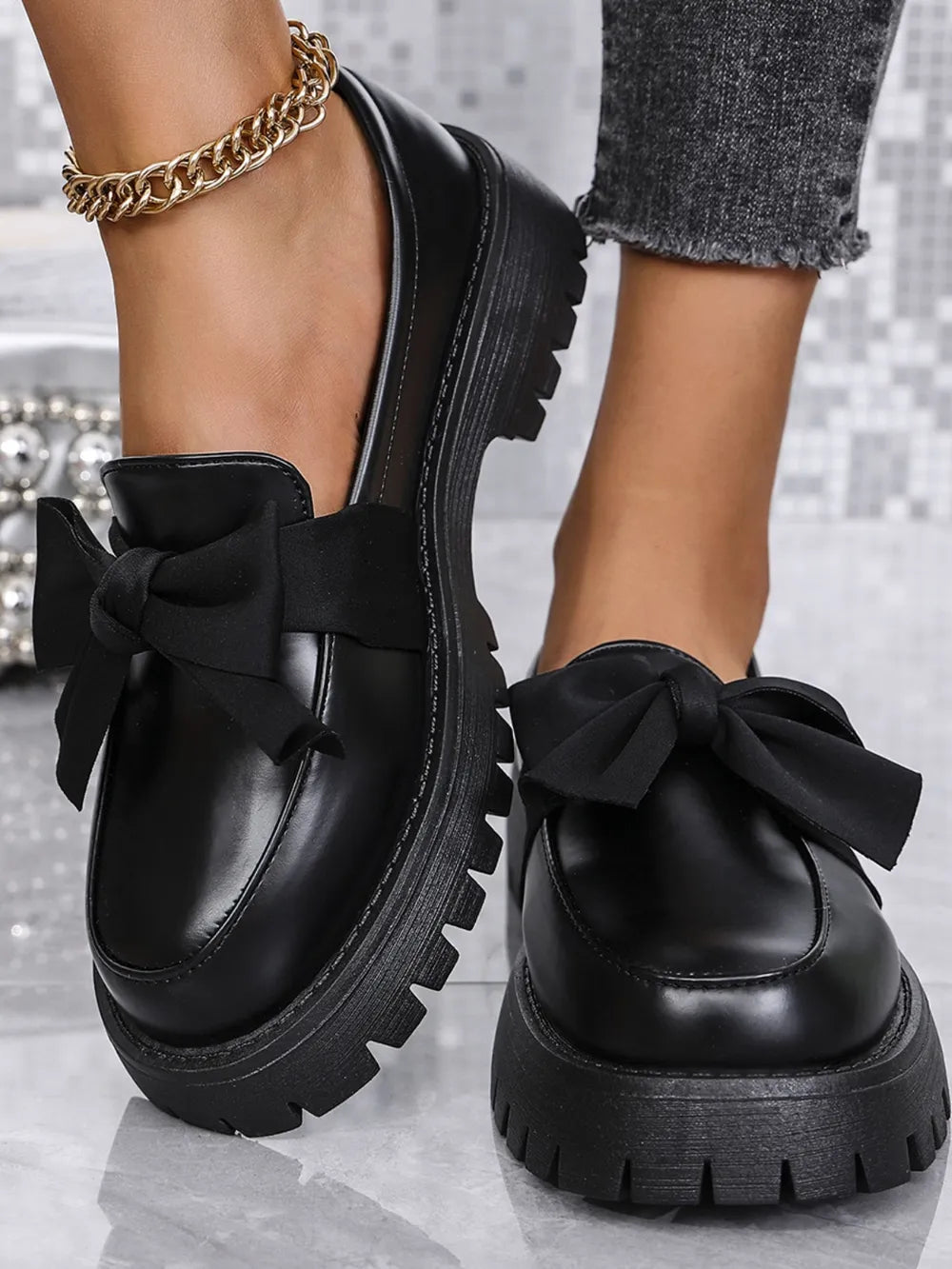 Women's Bow PU Leather Round Toe Loafers | Mid Heel Slip-On Shoes