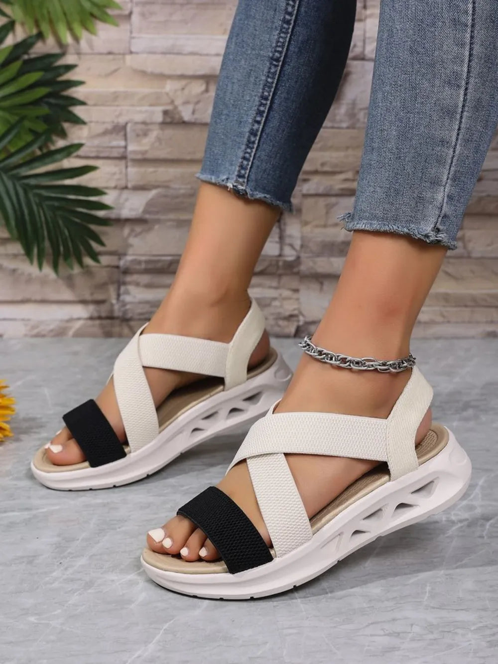 Women's Crisscross Open Toe Platform Sandals – Mesh & PU Leather
