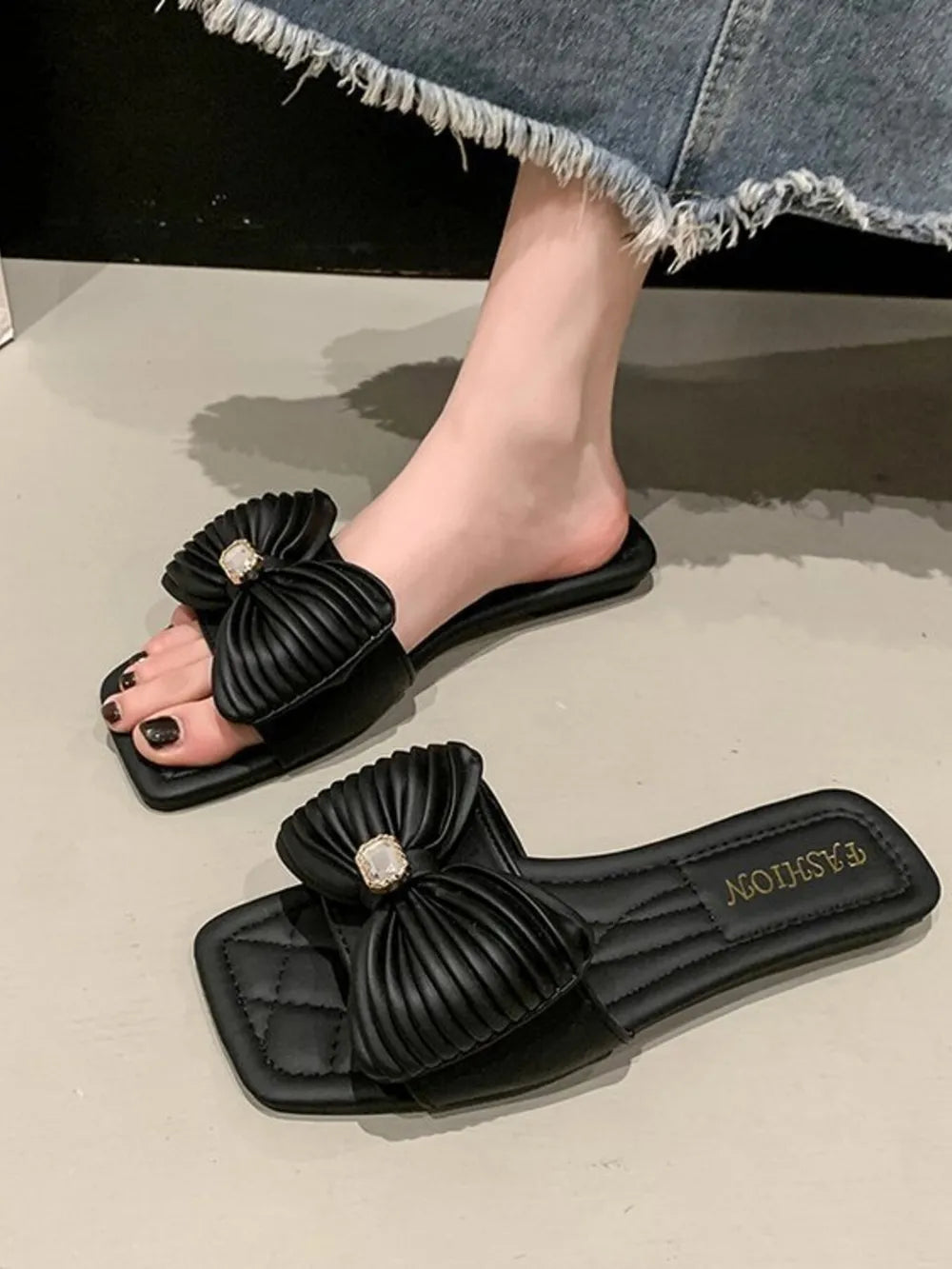 Women's Bow-Knot Flat Sandals – Feminine PU Leather Slip-On