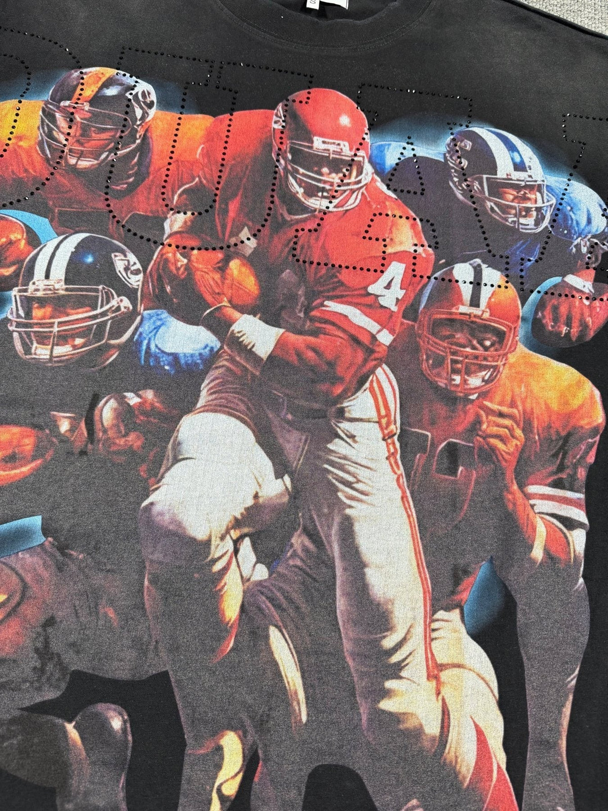 DUAA New Age Football Graphic T-Shirt ¡ª detail