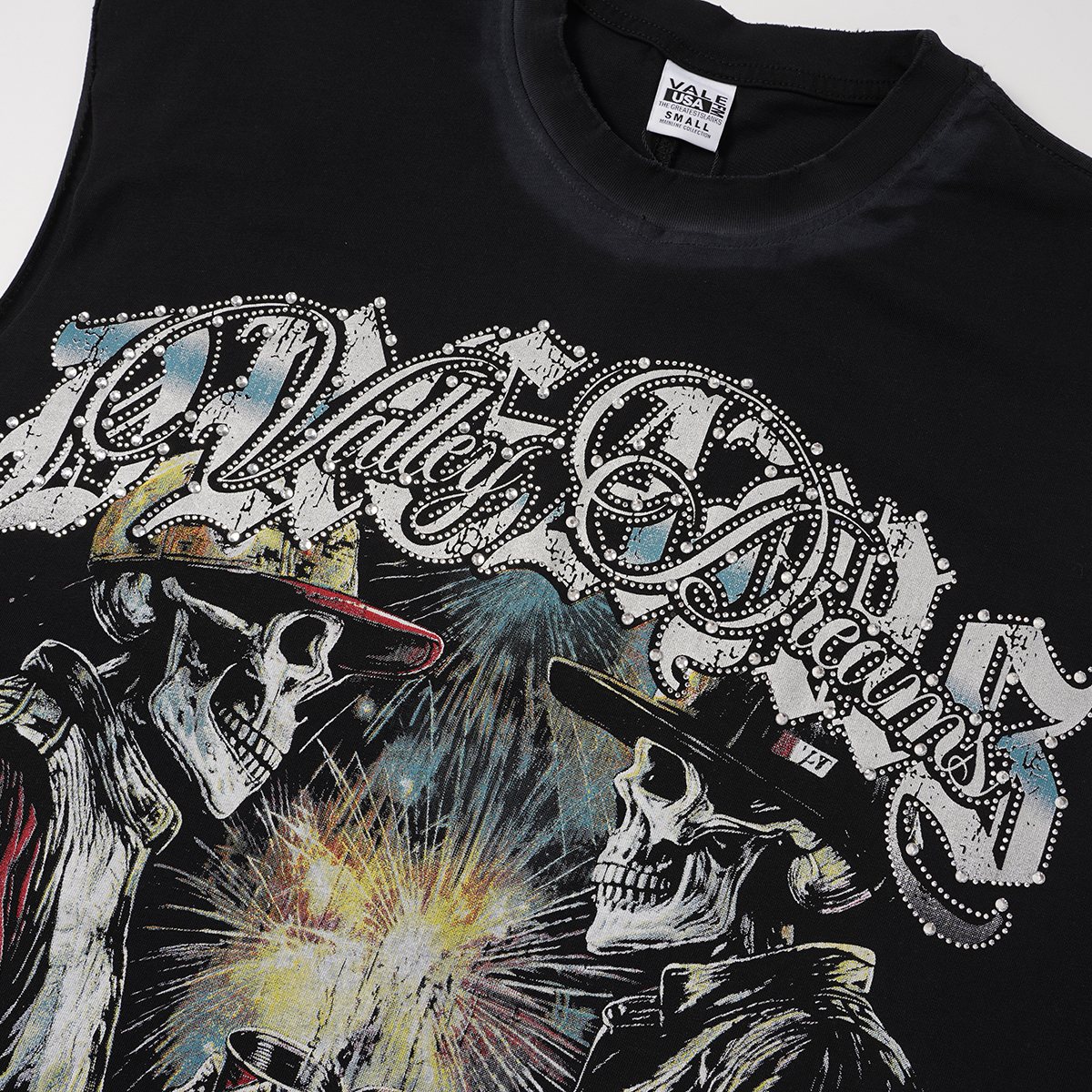 VALLEY Dreams Graphic Sleeveless T-Shirt ¡ª detail