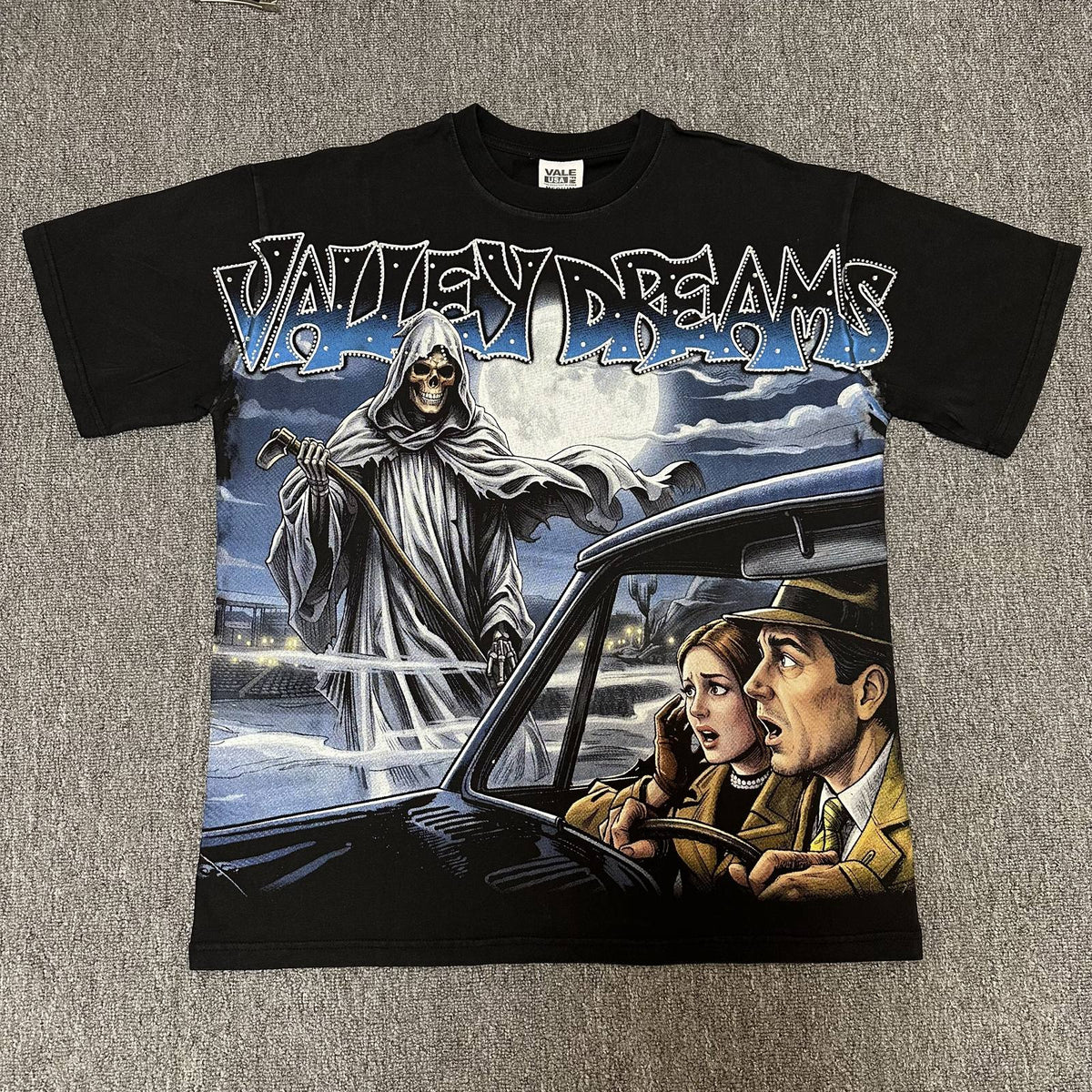 VALE USA Valley Dreams Rhinestone Graphic T-Shirt ¡ª front