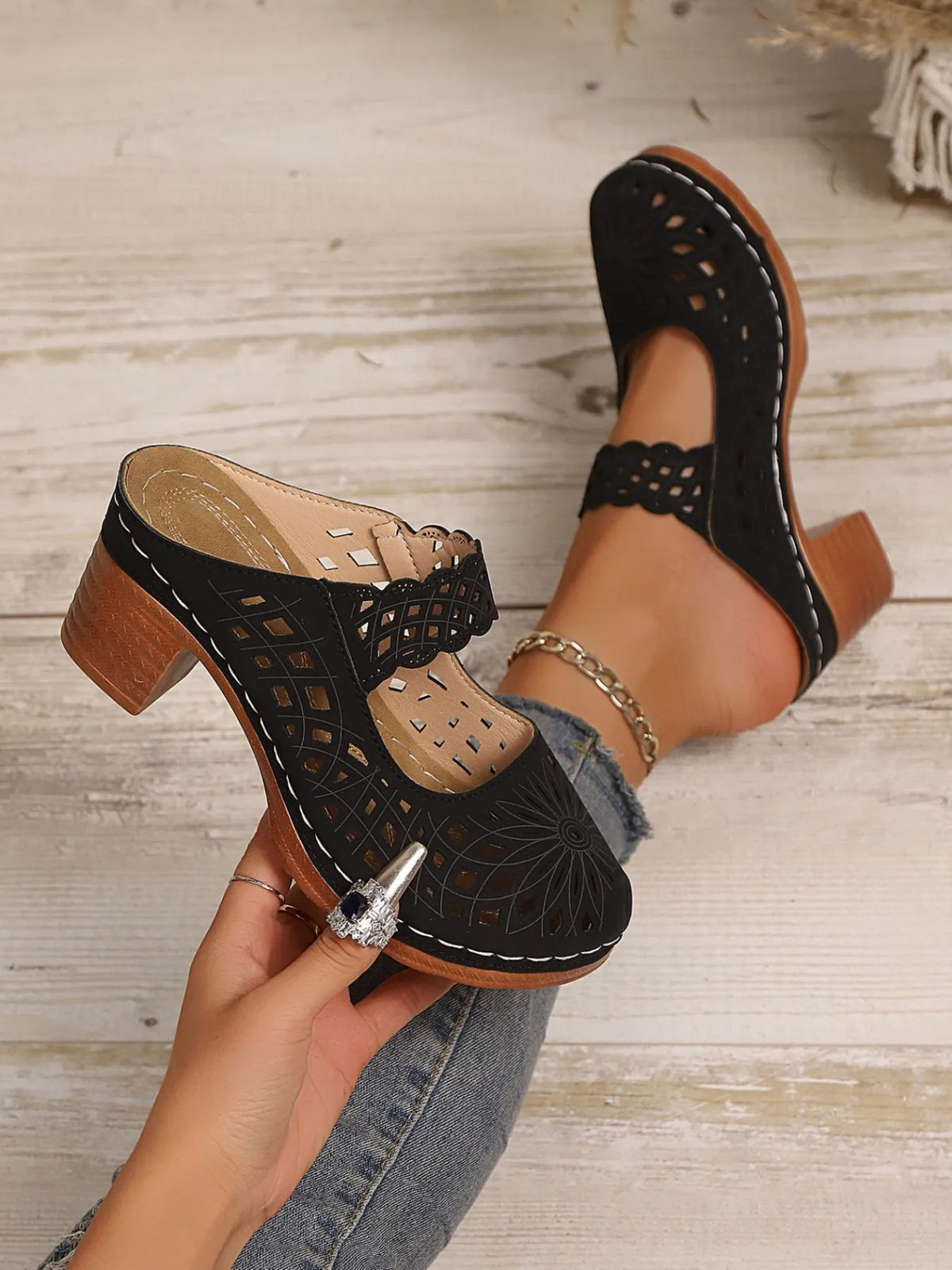 Women's Cutout Block Heel Sandals | Mid Heel PU Leather Dress Sandals in 4 Colors EU 36-43
