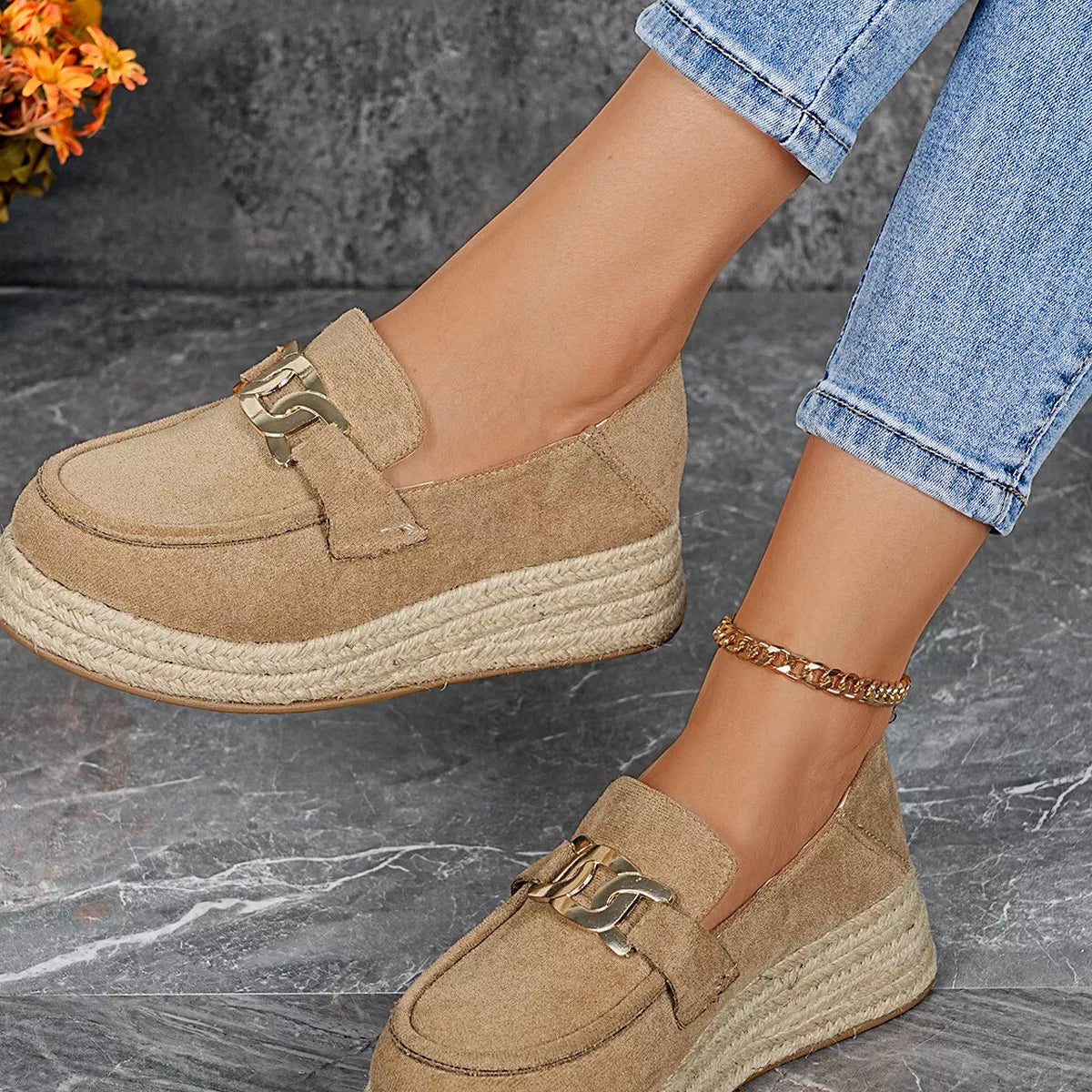 Women’s Round Toe Platform Slip-On Loafers – Suede Flat Shoes | Apricot & Brown