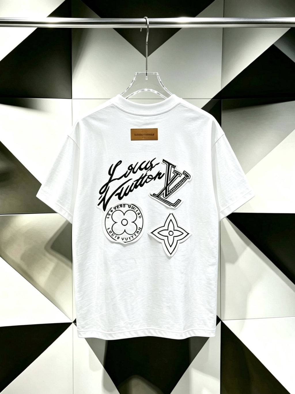 Louis Vuitton*LV Clover Patch Back Graphic T-Shirt ¡ª back
